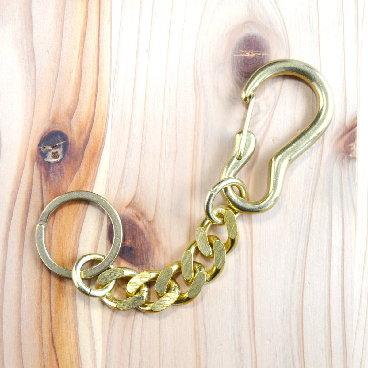 Kobashi Studio Karabiner Chain Cut Edge